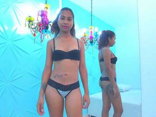 Chat video erotica EmilyLeon