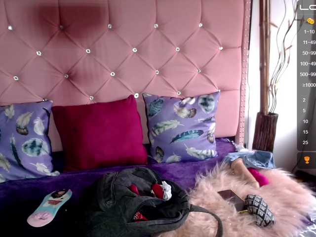 Screenshot di trasmissione EmilySantos