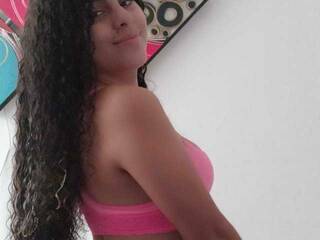 Chat video erotica EmilyVhm