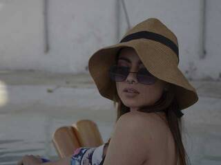 Chat video erotica EmmaLow