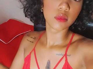 Chat video erotica Emy-02