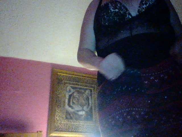 Screenshot di trasmissione Essence83