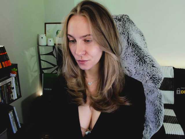 Screenshot di trasmissione Adamova_Eva