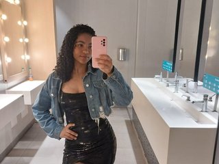 Chat video erotica Exxotic-Amber
