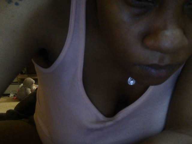 Screenshot di trasmissione FreakyFeFe