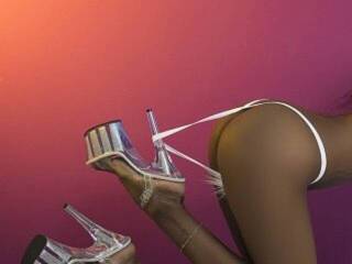 Chat video erotica GinnaBolton