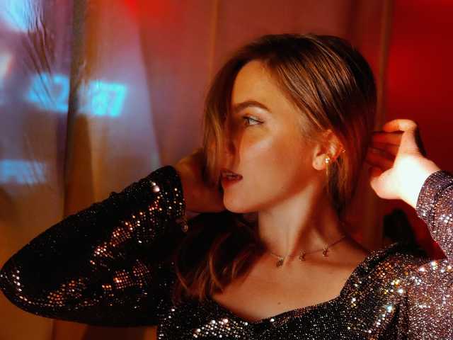 Foto del profilo girl-in-white