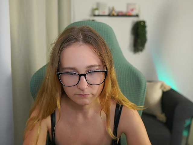 Screenshot di trasmissione glossybabe