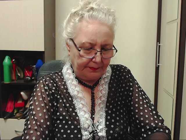Screenshot di trasmissione GrannyWants