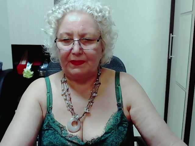 Screenshot di trasmissione GrannyWants
