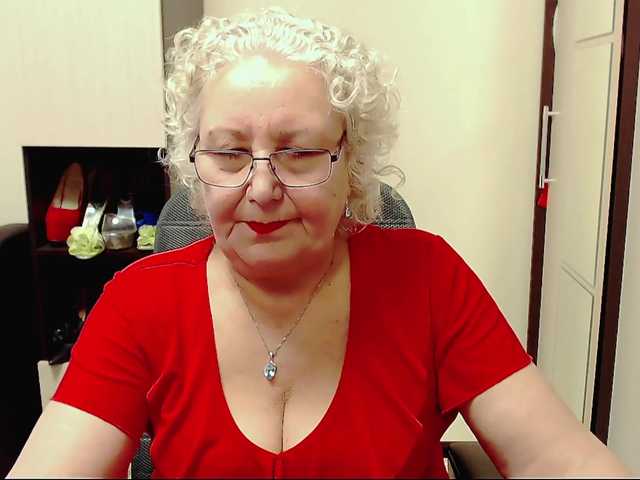 Screenshot di trasmissione GrannyWants