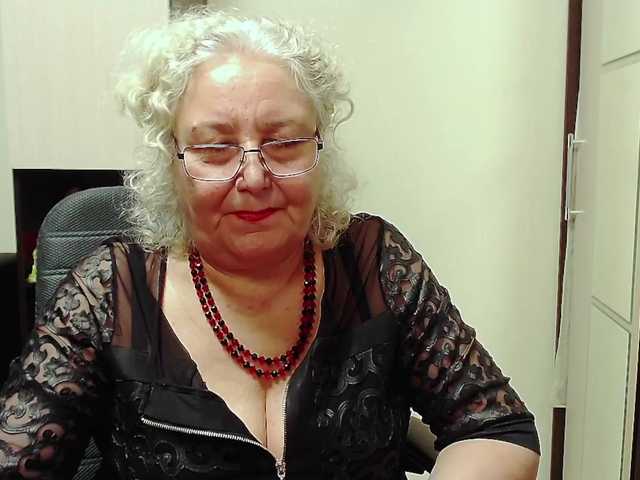 Screenshot di trasmissione GrannyWants
