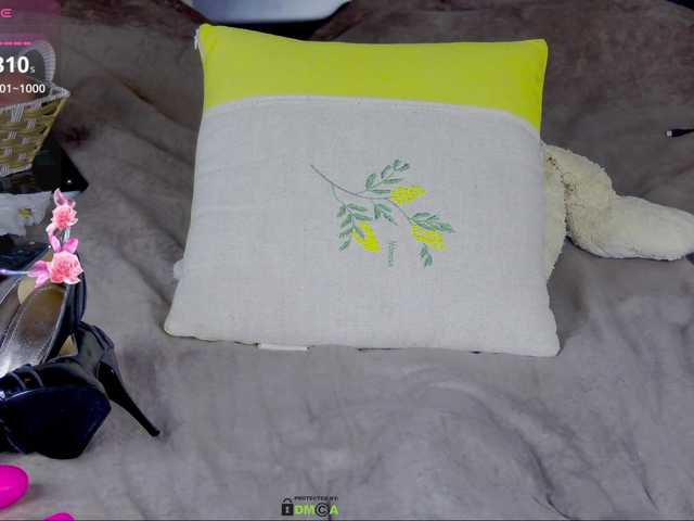 Screenshot di trasmissione FLUFFY_BEAUTY