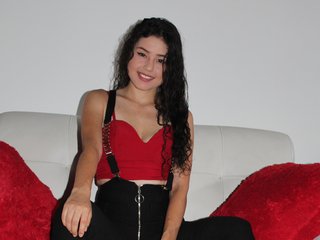 Video chat erotica halle-conner