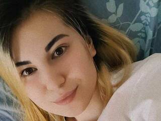 Chat video erotica HanAmi999