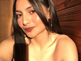 Chat video erotica Hellen_Bedoya