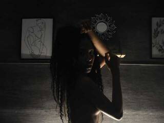 Chat video erotica Hilary-9