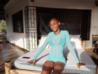 Chat video erotica Hoelygrail