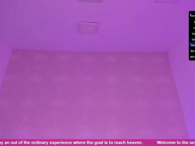 Screenshot di trasmissione HollyTegan