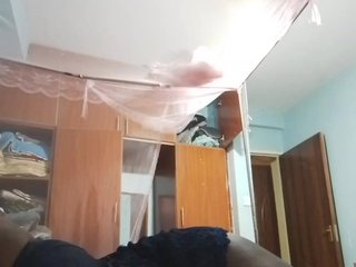 Chat video erotica Hornypee295