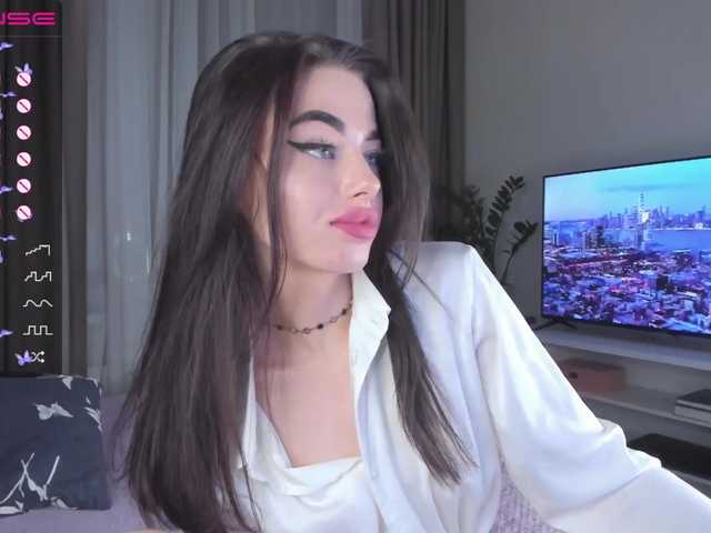 Screenshot di trasmissione HotGirlEva