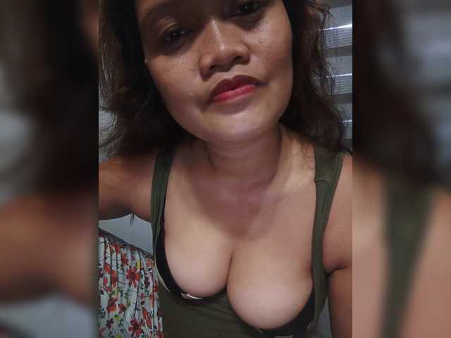 Screenshot di trasmissione Hotnwetmama4u