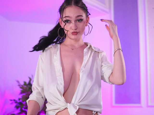 Screenshot di trasmissione HotSkinnyX