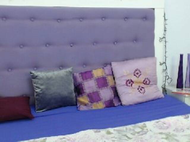 Screenshot di trasmissione HottieBadGirl