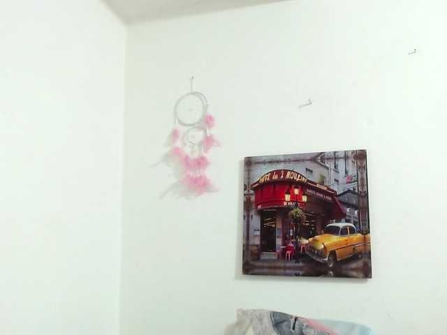 Screenshot di trasmissione HotxKarina