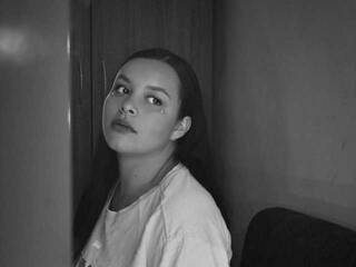 Chat video erotica hugeboobs-alexa