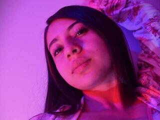 Chat video erotica HyralyFox