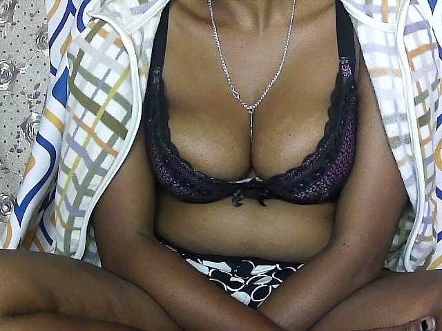 Screenshot di trasmissione sexy-frayah
