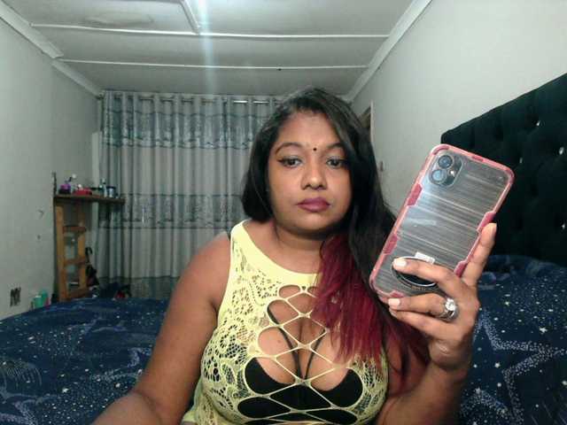 Screenshot di trasmissione Indianmayaxoxo