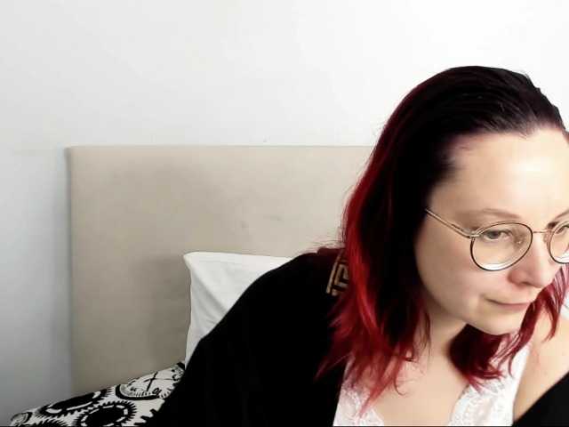 Fotografie InezLove Lets find out about our bodies ;* #new #ginger #glasses #fimdom #fetish #feet #roleplay