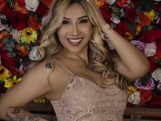 Chat video erotica is-amelia