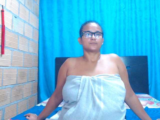Fotografie isabellegree I am a very hot latina woman willing everything for you without limits love
