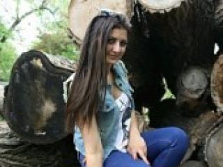 Chat video erotica jamelya1
