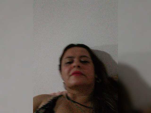 Screenshot di trasmissione JazminFerrer3