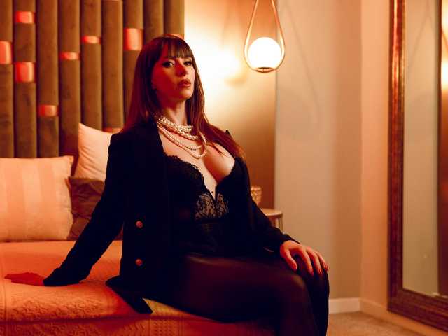 Foto del profilo JessieJunee