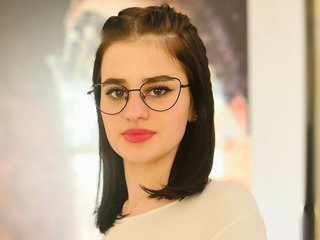 Chat video erotica Jolie-FUN