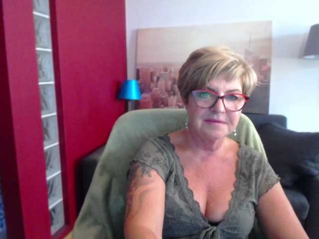 Screenshot di trasmissione julieamberx