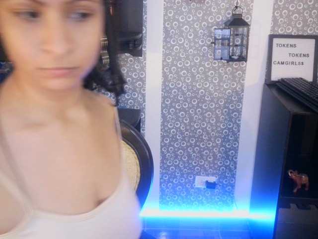 Fotografie julieta-wet HI I'M JULIETA WELCOME TO MY ROOM, I'M NEW HERE BE NICE AND DON'T BE SHY SAY HI ..... 333 - 328 SQUIRT SHOW ;)