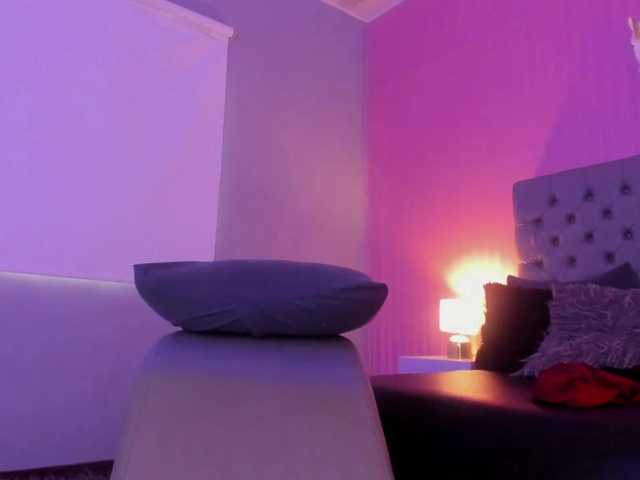 Screenshot di trasmissione julietathomps