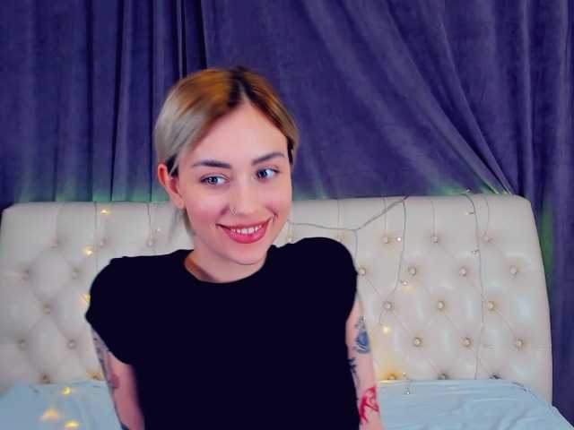 Screenshot di trasmissione KaprinaGirrs