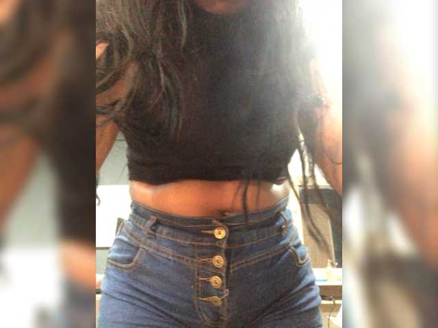 Screenshot di trasmissione KarinaLarzo