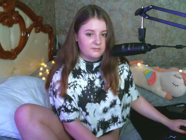 Fotografie PussyEva Karina, 18 years old, sociable :))) write to the chat - let's chat)) make me nice) I ignore requests without tokens