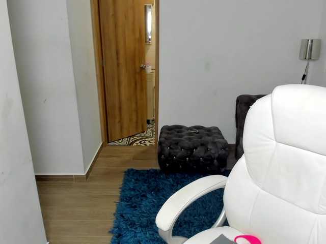 Fotografie Karla-smmith Hello loves, today I am very hot and I want to be naughty - ♥ FUCK PUSSY♥