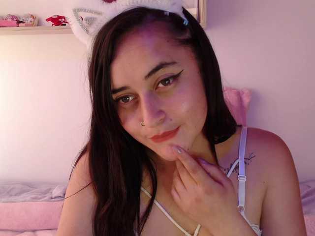 Fotografie KarolBunny New naughty girl, willing to play with horny boys
