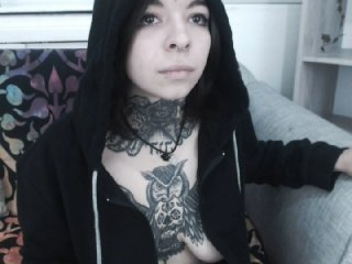 Screenshot di trasmissione karoumoonx