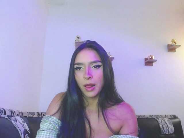 Fotografie Kassandra_Chl Do you want to make me cum? 25tkns10s Ultra high (Contro in private)